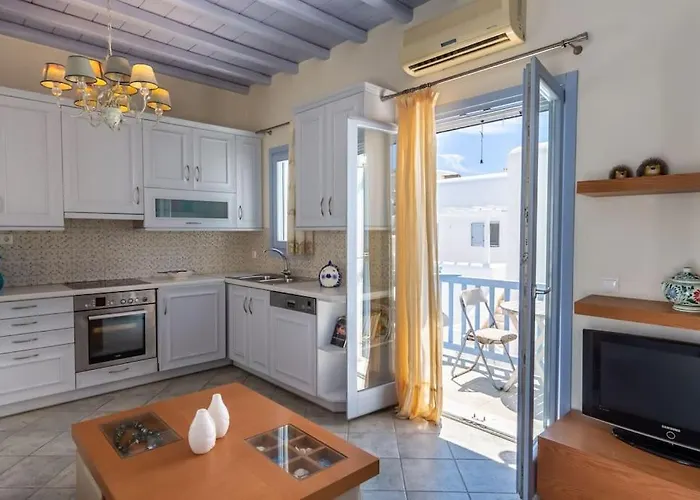 'Nepheli' Mykonean Suite