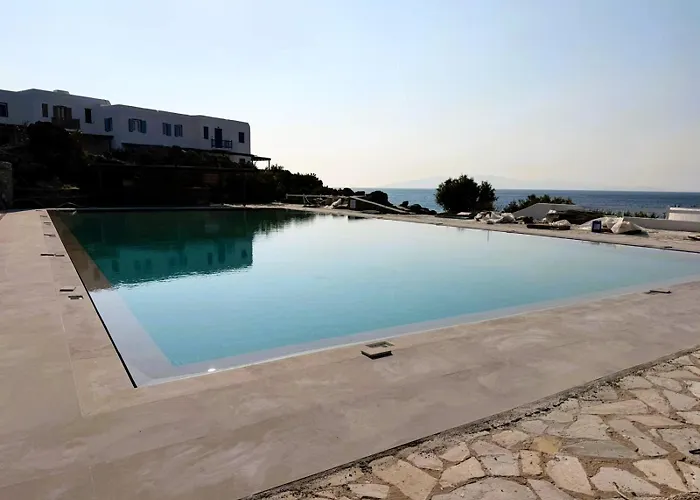 Bluewave Lux House