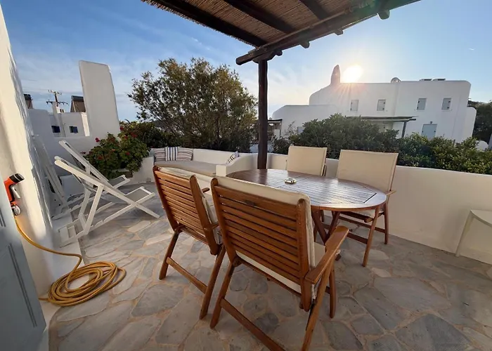 Cozy Cycladic Home , Close To Ornos Beach
